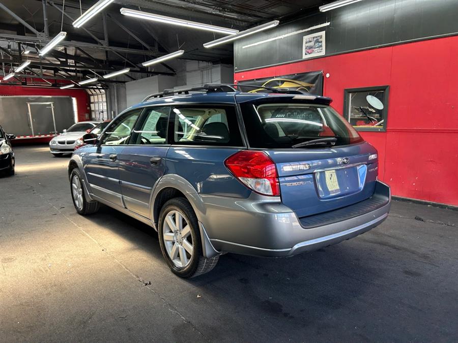 2009 Subaru Outback 2.5i Special Edition photo