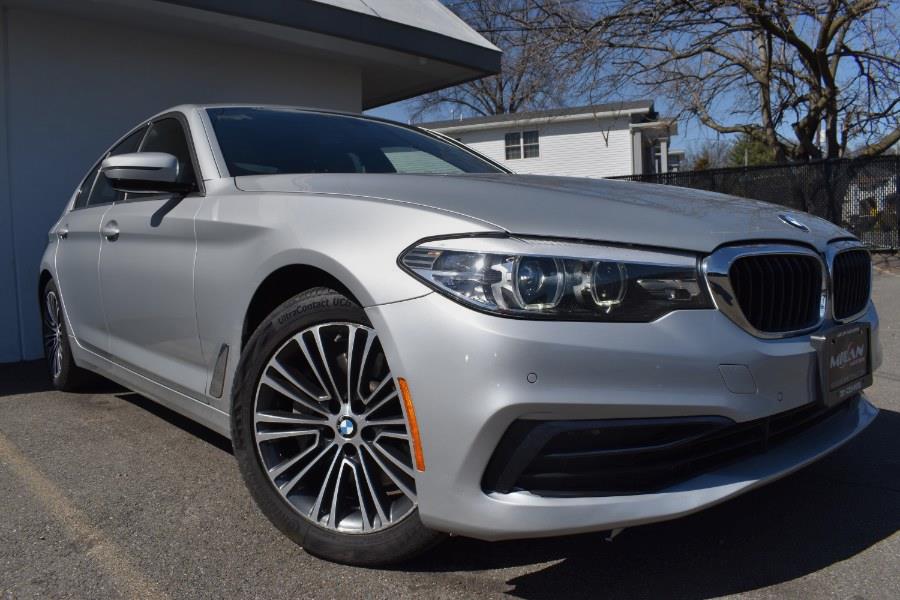 2019 BMW 5-Series 530i xDrive Sedan photo