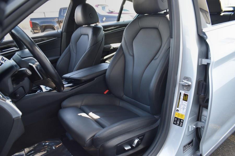 2019 BMW 5-Series 530i xDrive Sedan photo
