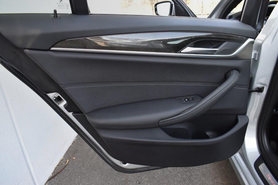 2019 BMW 5-Series 530i xDrive Sedan photo