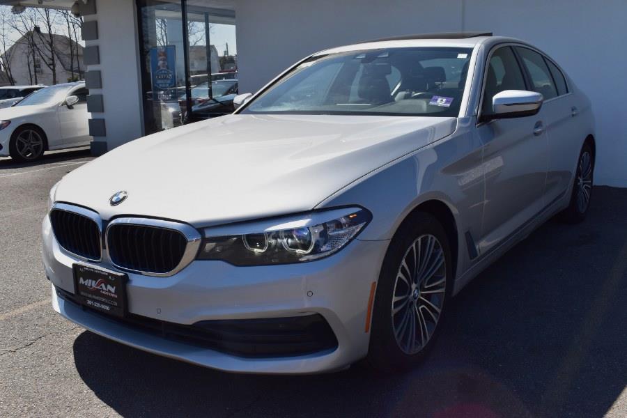 2019 BMW 5-Series 530i xDrive Sedan photo