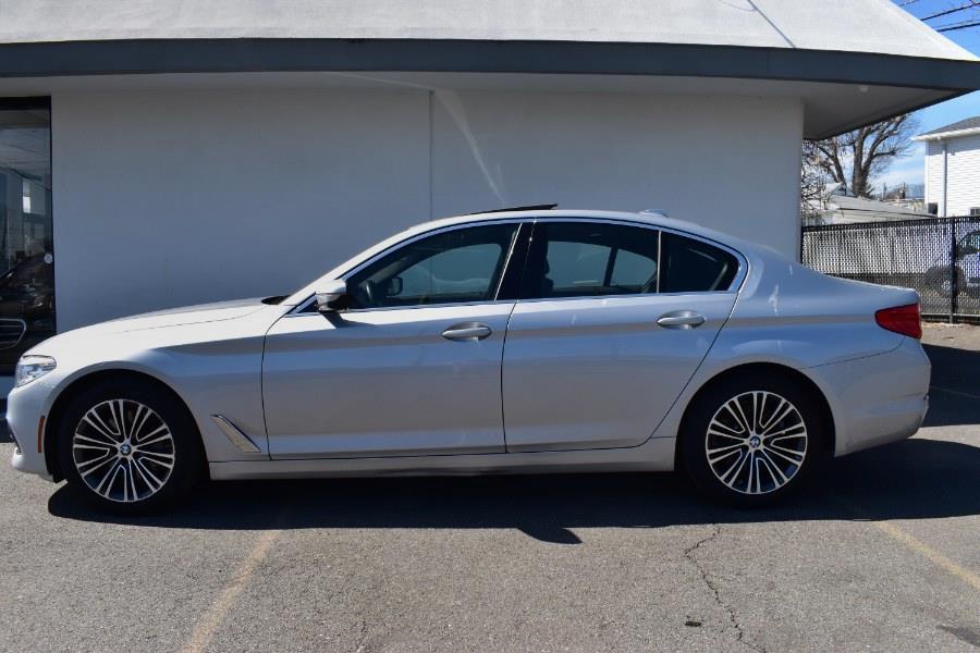 2019 BMW 5-Series 530i xDrive Sedan photo