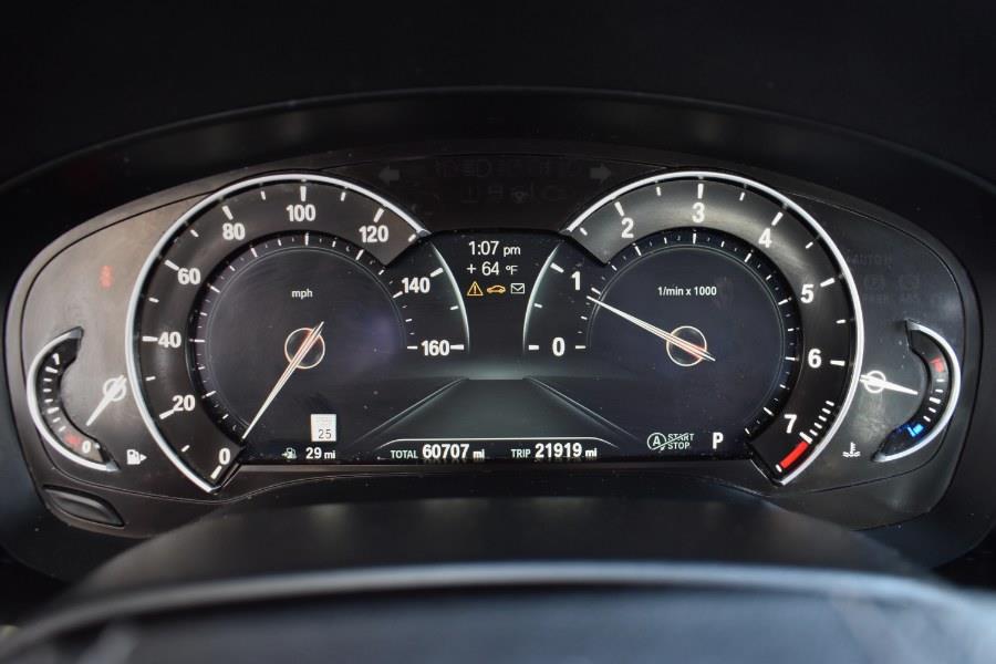 2019 BMW 5-Series 530i xDrive Sedan photo