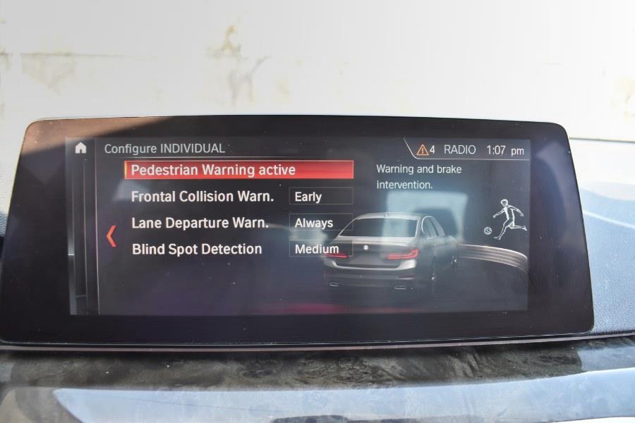 2019 BMW 5-Series 530i xDrive Sedan photo