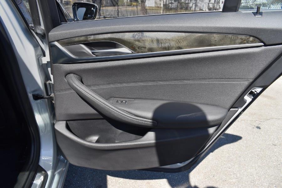 2019 BMW 5-Series 530i xDrive Sedan photo