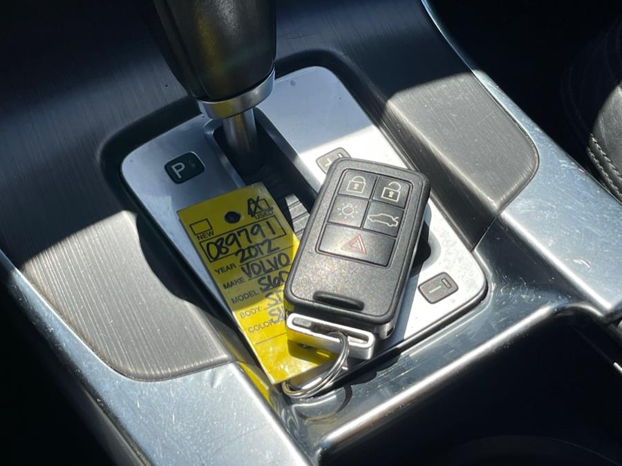 2012 Volvo S60 T5 photo