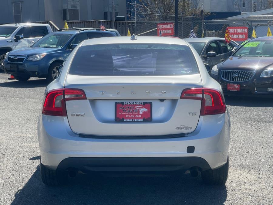 2012 Volvo S60 T5 photo
