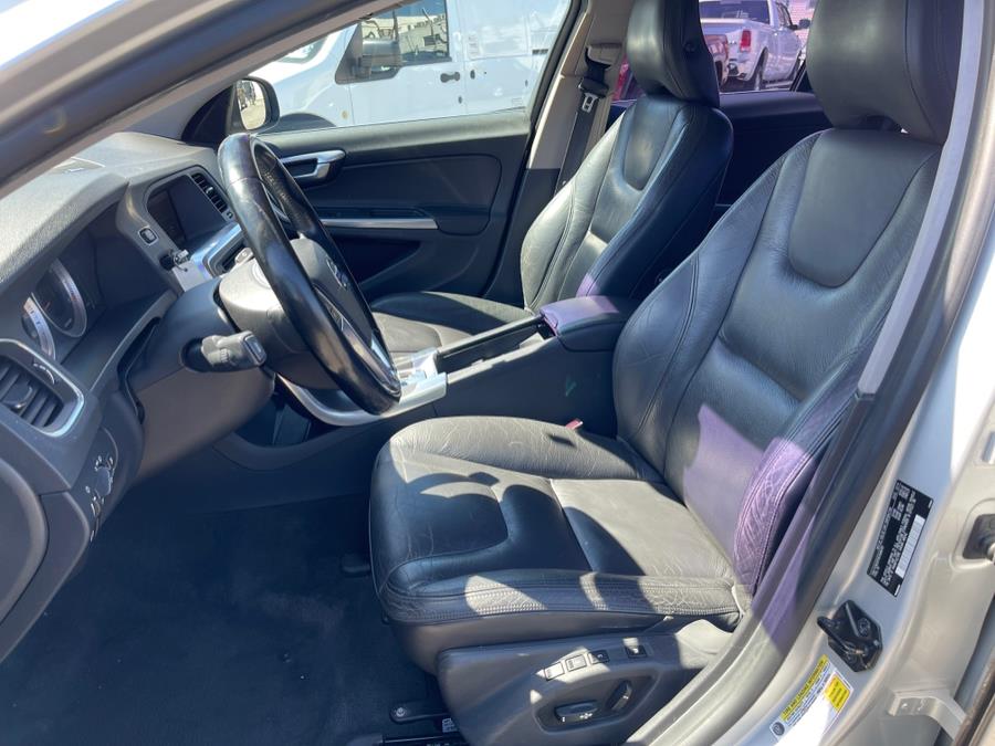 2012 Volvo S60 T5 photo