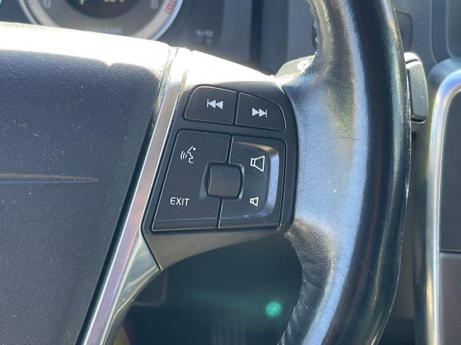 2012 Volvo S60 T5 photo