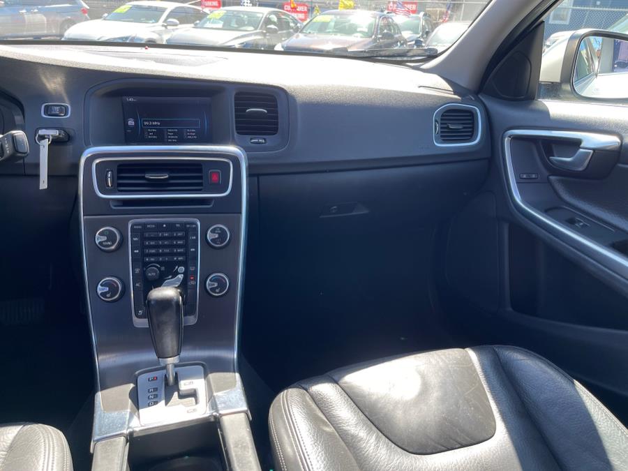2012 Volvo S60 T5 photo