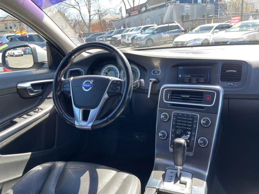 2012 Volvo S60 T5 photo