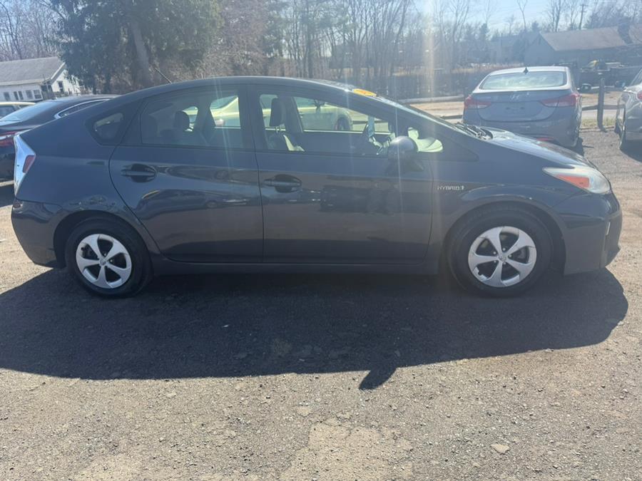 2012 Toyota Prius Two photo