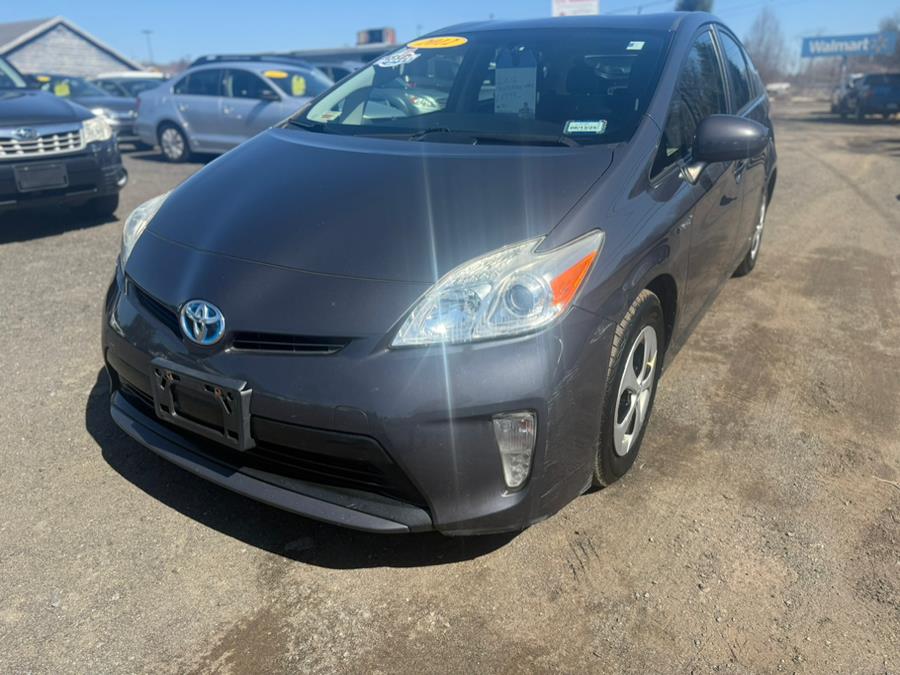2012 Toyota Prius Two photo