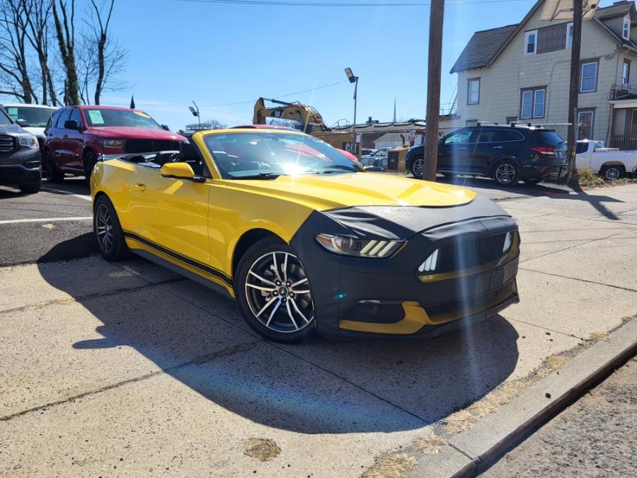 2016 Ford Mustang 2dr Conv EcoBoost Premium photo