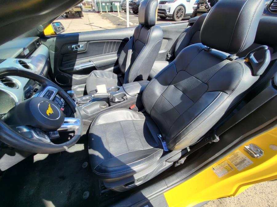 2016 Ford Mustang 2dr Conv EcoBoost Premium photo