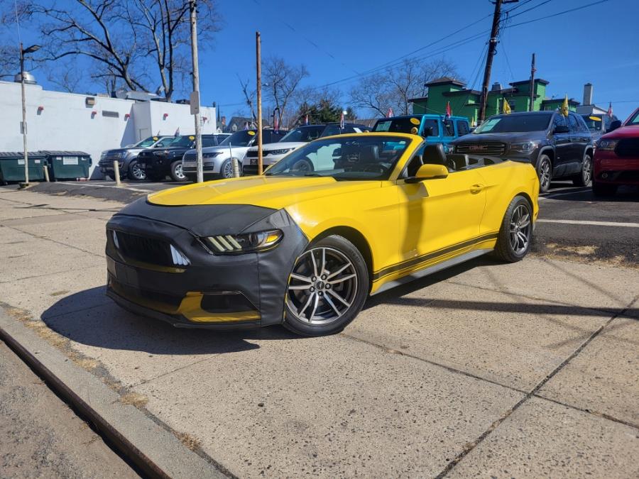2016 Ford Mustang 2dr Conv EcoBoost Premium photo