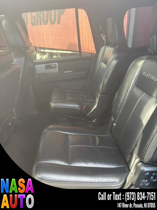 2017 Ford Expedition EL Platinum 4x4 photo