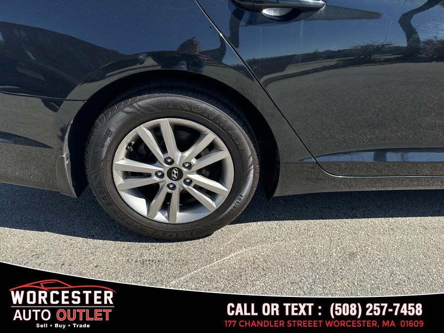 2016 Hyundai Sonata 4dr Sdn 2.4L SE photo