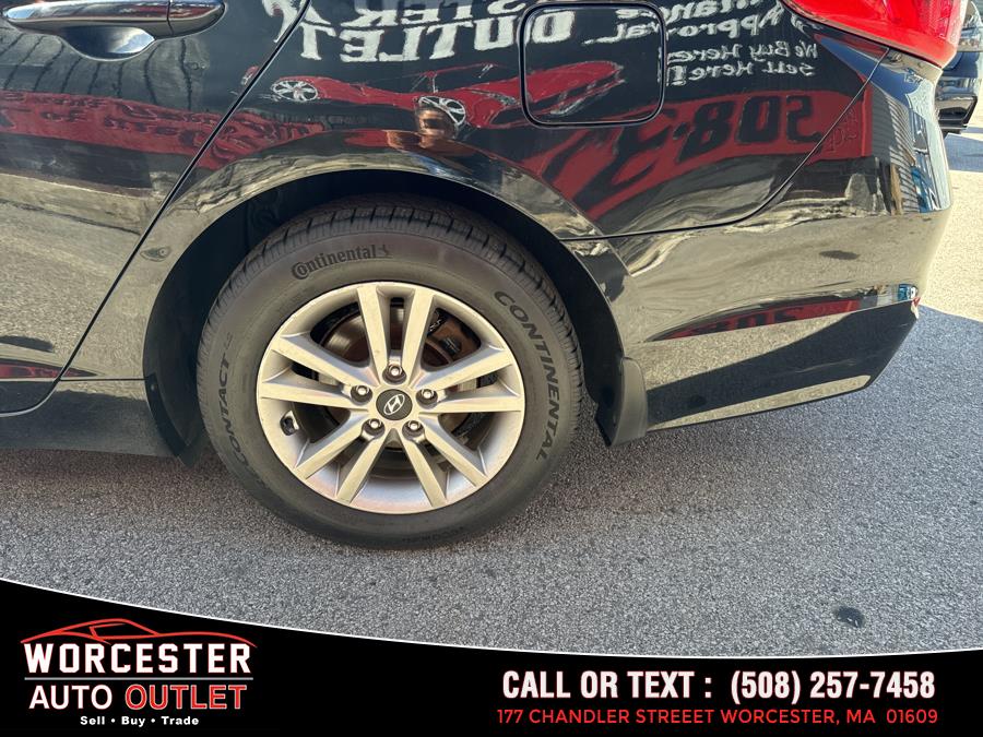 2016 Hyundai Sonata 4dr Sdn 2.4L SE photo
