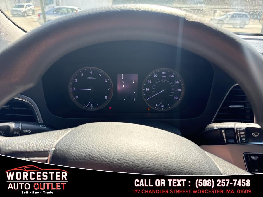 2016 Hyundai Sonata 4dr Sdn 2.4L SE photo