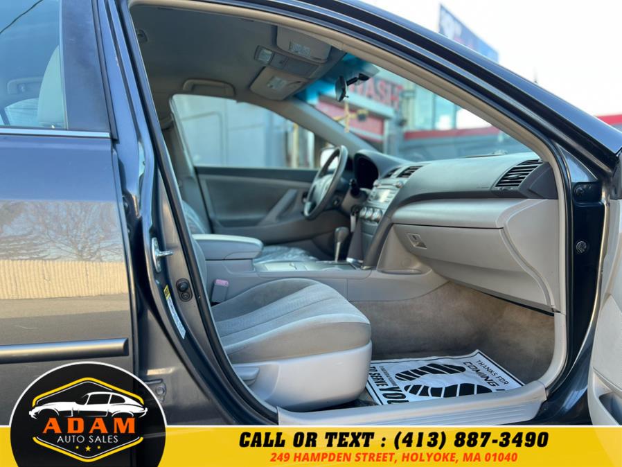 2011 Toyota Camry photo
