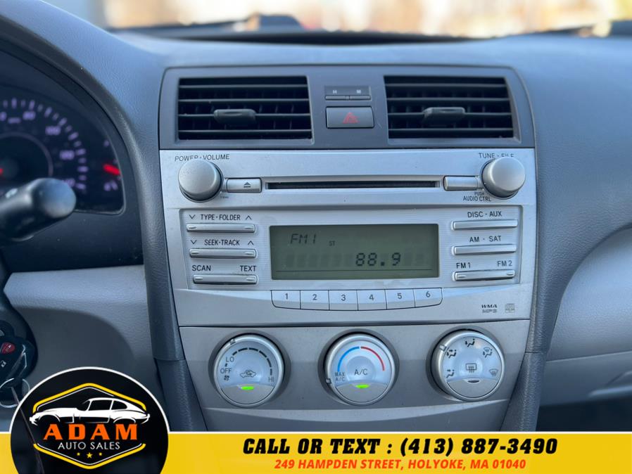 2011 Toyota Camry photo
