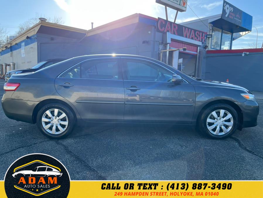 2011 Toyota Camry photo