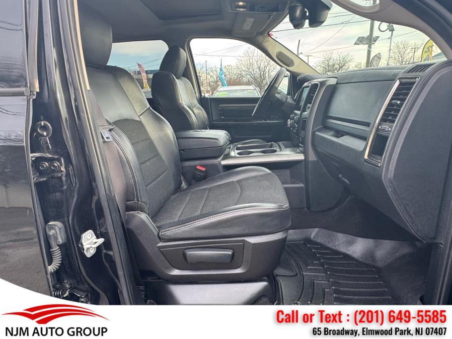 2016 RAM 1500 4WD Crew Cab 140.5