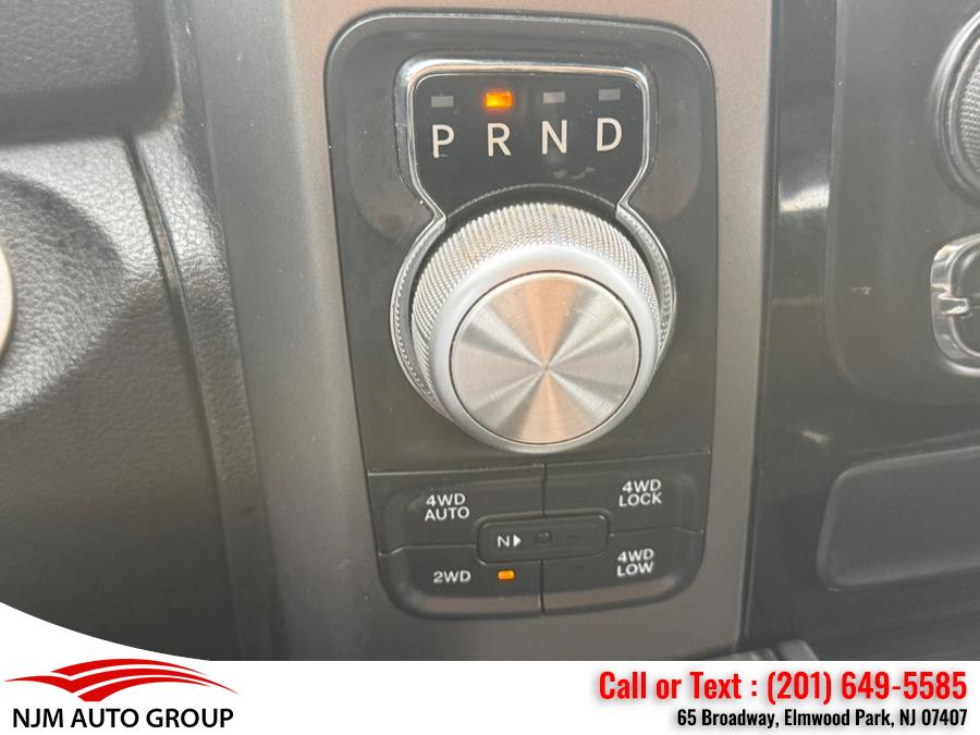 2016 RAM 1500 4WD Crew Cab 140.5