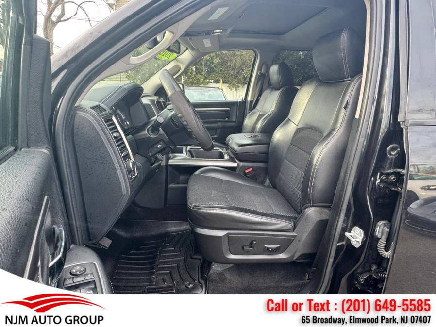2016 RAM 1500 4WD Crew Cab 140.5