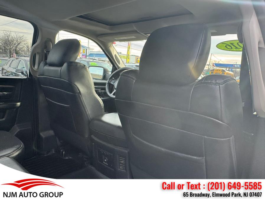 2016 RAM 1500 4WD Crew Cab 140.5