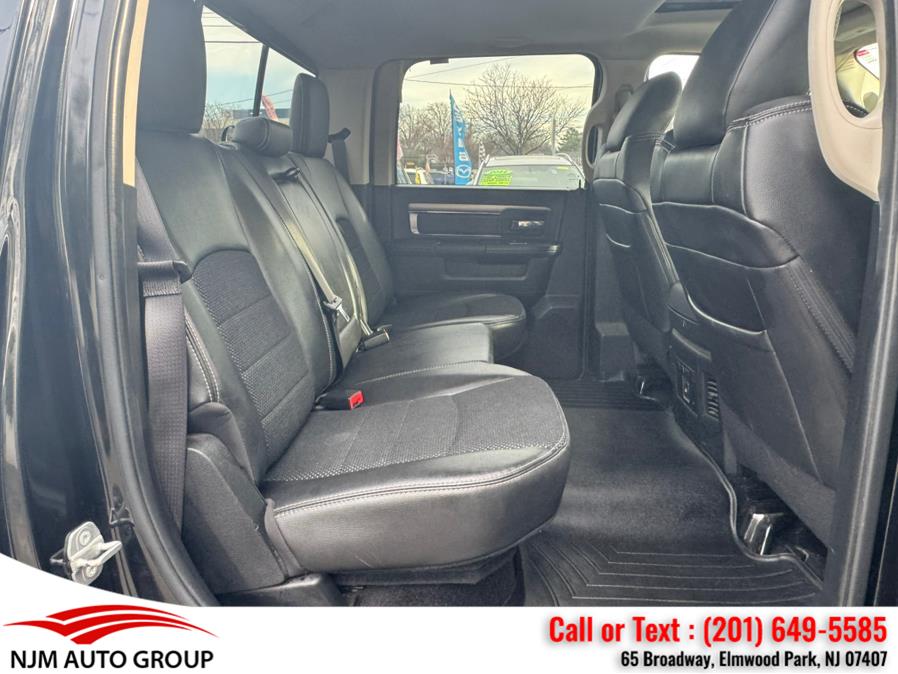 2016 RAM 1500 4WD Crew Cab 140.5