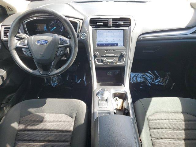 2020 Ford Fusion SE photo