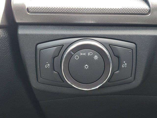 2020 Ford Fusion SE photo