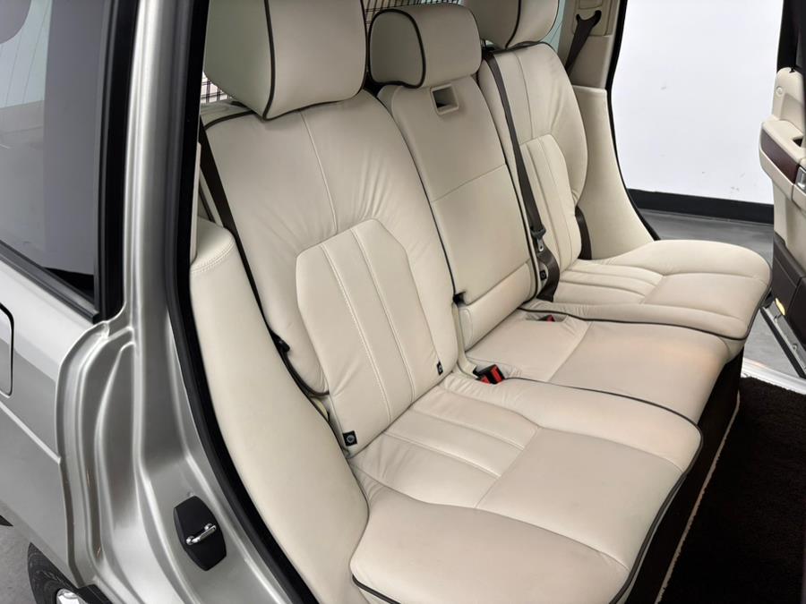 2010 Land Rover Range Rover HSE photo