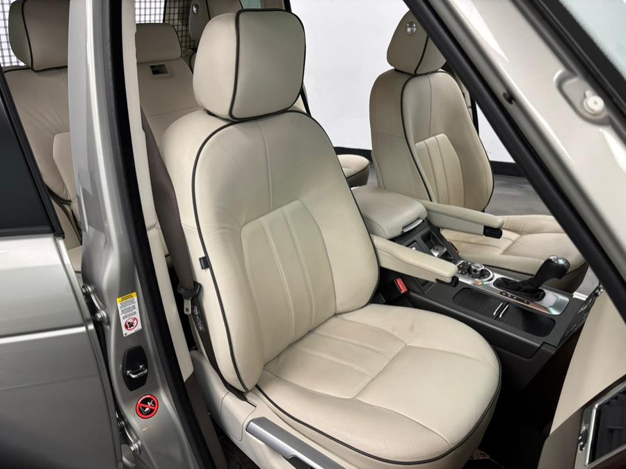2010 Land Rover Range Rover HSE photo