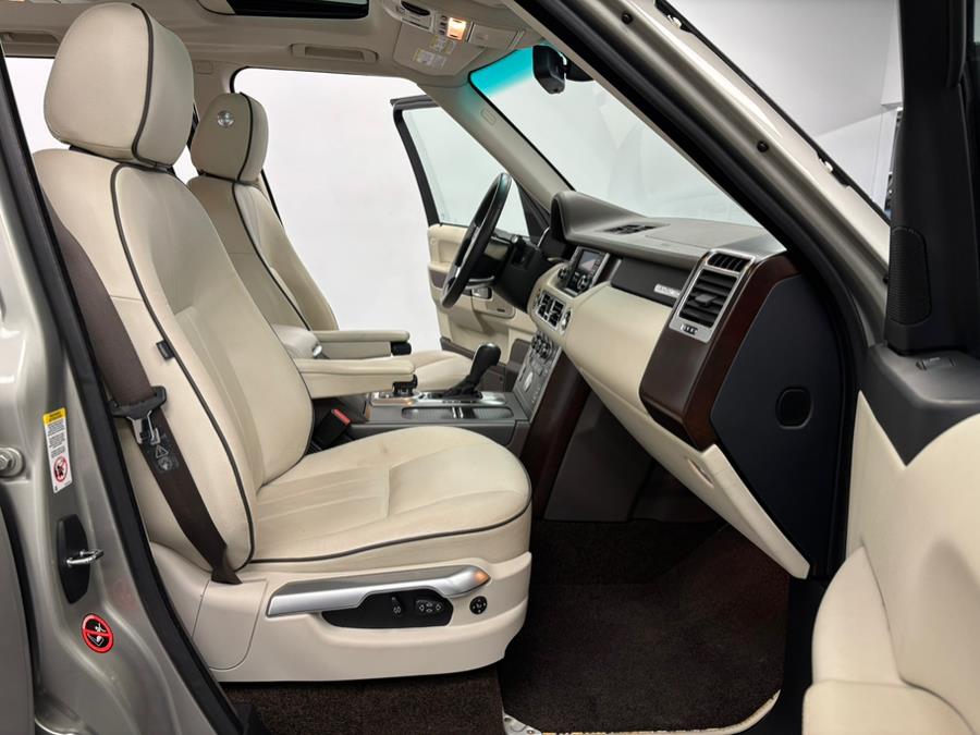 2010 Land Rover Range Rover HSE photo