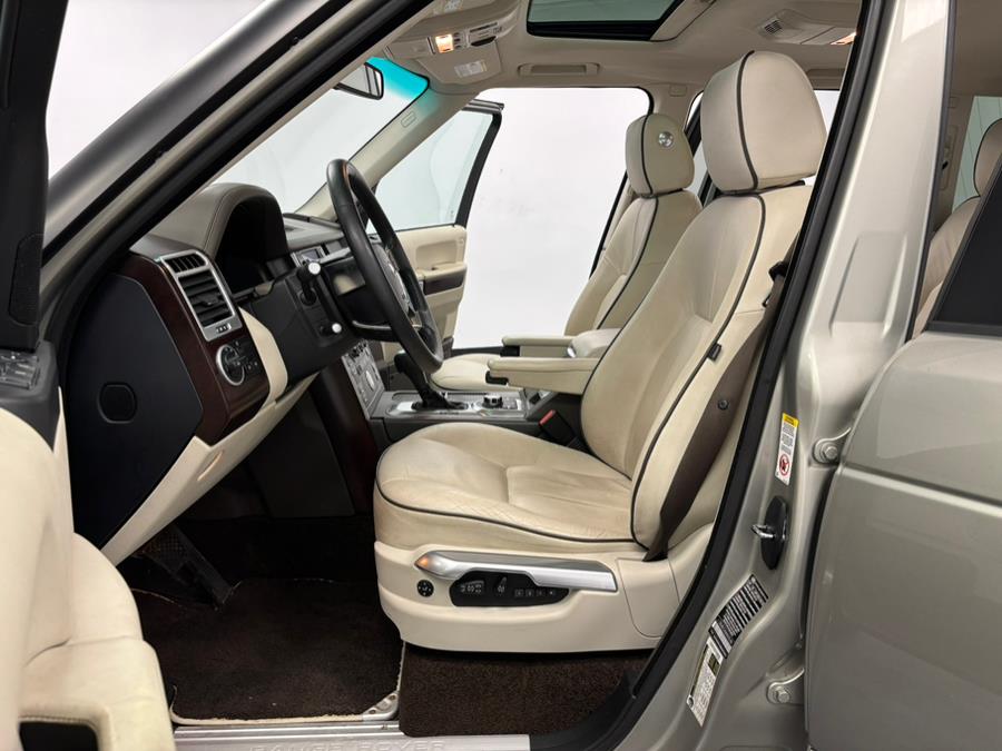 2010 Land Rover Range Rover HSE photo