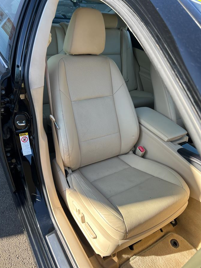 2014 Lexus ES 350 photo