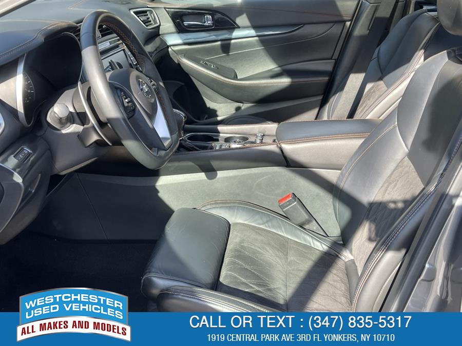 2021 Nissan Maxima SR photo