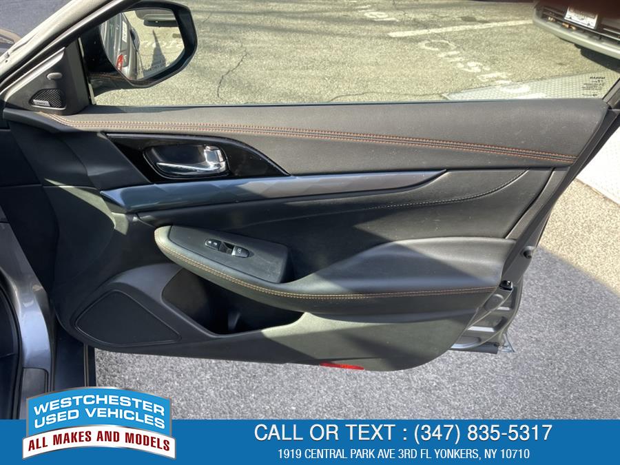 2021 Nissan Maxima SR photo
