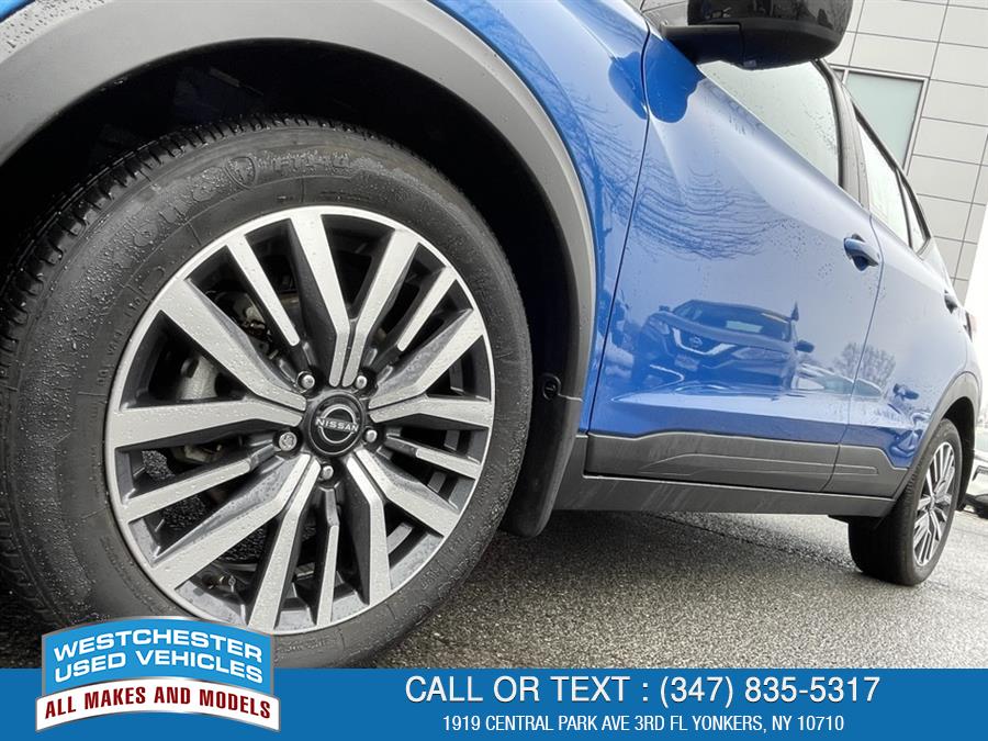 2023 Nissan Kicks SV photo