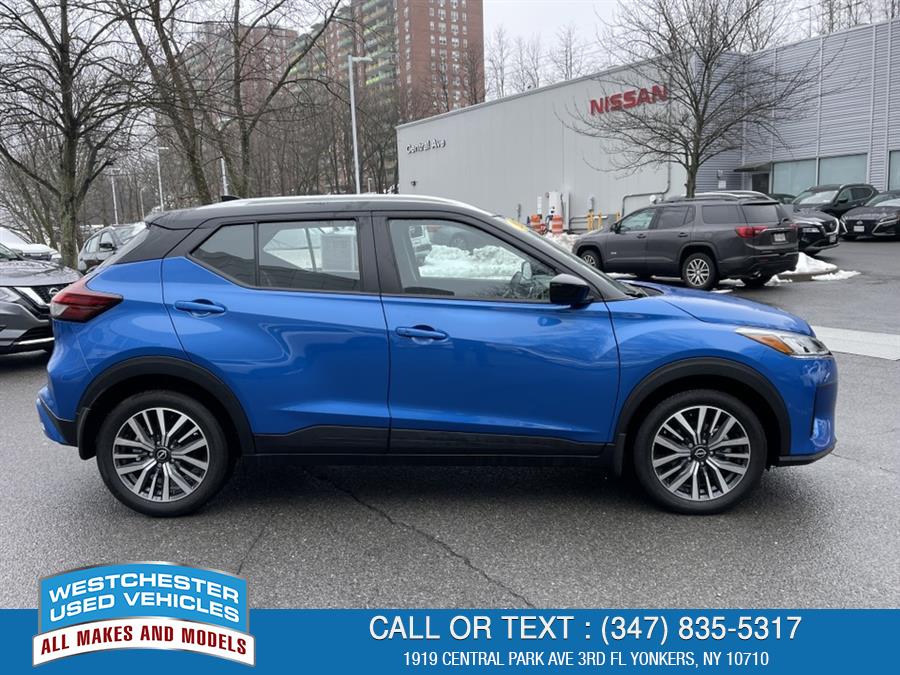 2023 Nissan Kicks SV photo
