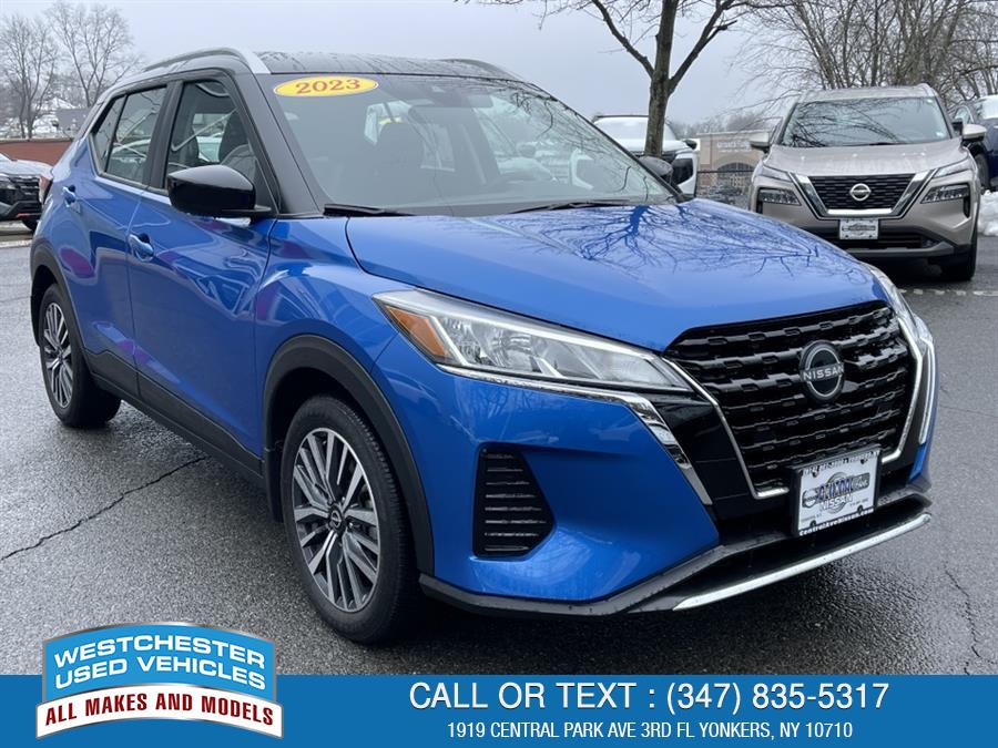 2023 Nissan Kicks SV photo