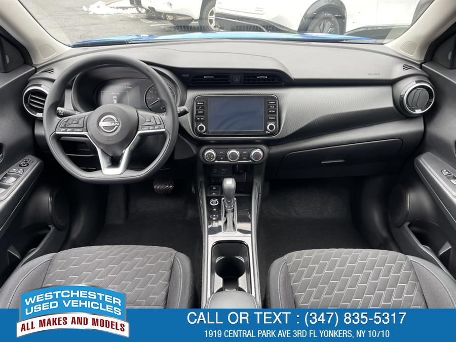 2023 Nissan Kicks SV photo
