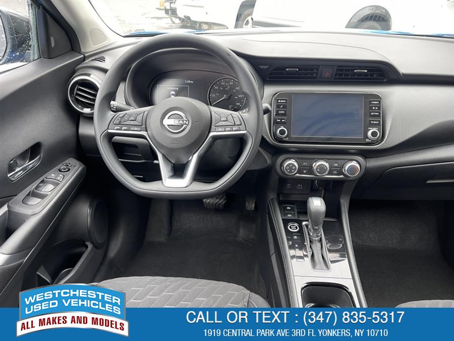 2023 Nissan Kicks SV photo