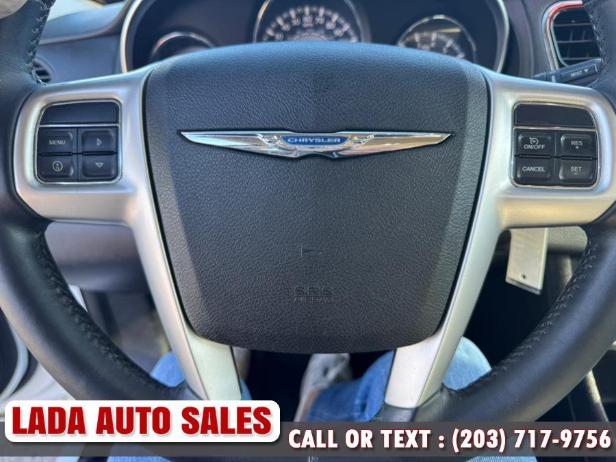 2014 Chrysler 200 Limited photo