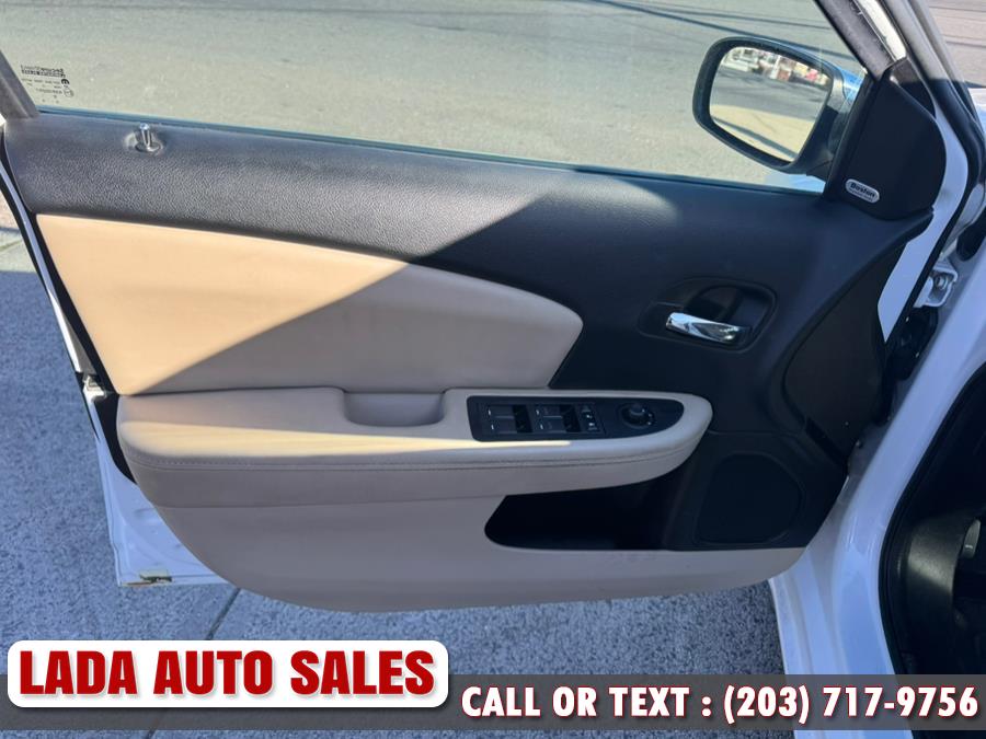 2014 Chrysler 200 Limited photo