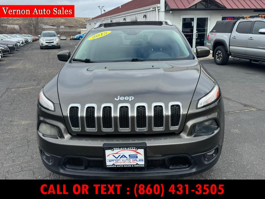 2015 Jeep Cherokee 4WD 4dr Latitude photo