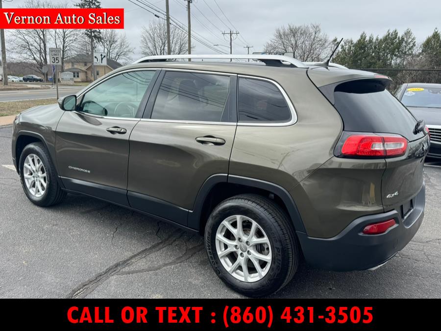 2015 Jeep Cherokee 4WD 4dr Latitude photo